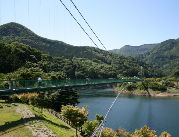 もみじ谷大吊橋
